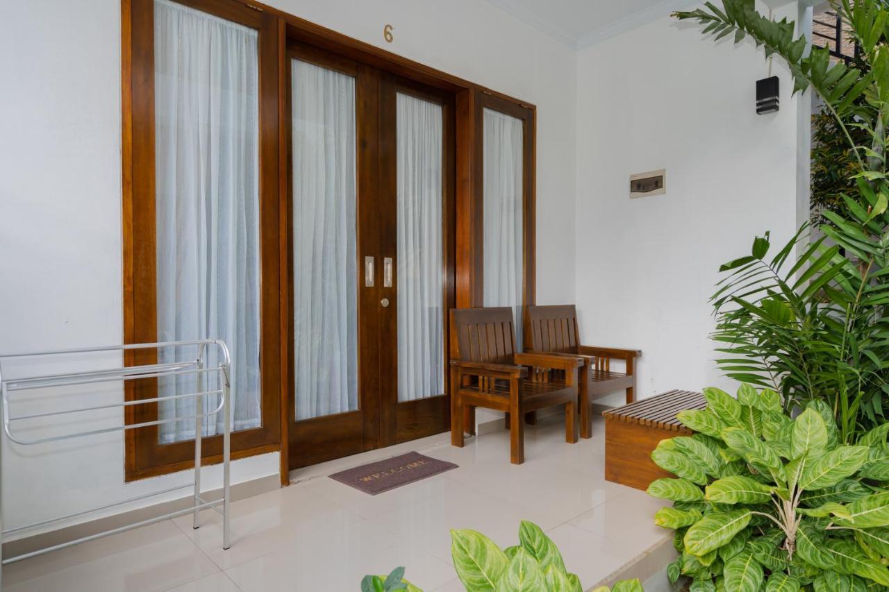 Lo Sari Bungalow Batununggul Exterior foto